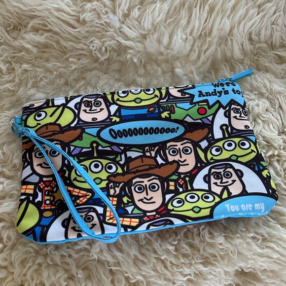 Disney Toy Story Pencil bag/ Cosmetics Bag Oh My Disney - Picture 2 of 4